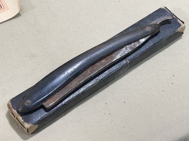 Original WWII Era German Soldier's Personal Items Lot — image 15