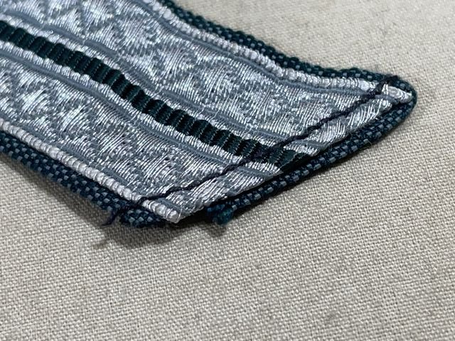 Original WWII German Army Obergefreiter Rank Chevron — image 4