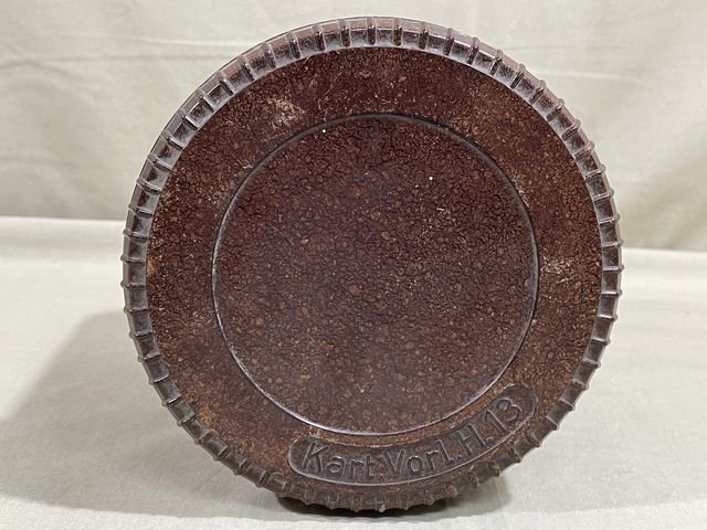 Original WWII German 10.5cm Field Howitzer 13 Bakelite Ammunition Container — image 6