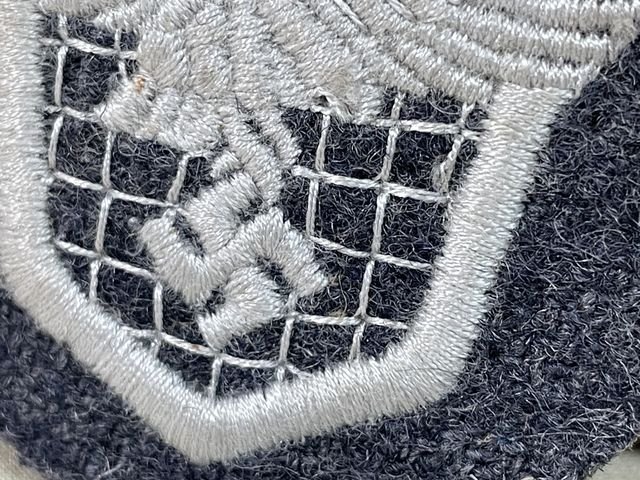 Original WWII German Luftwaffe Motor Vehicle Driver's Career Sleeve Insignia — image 2