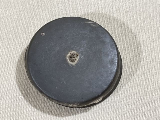 Original WWII German MG 34/42 Rubber Muzzle Cover — image 2