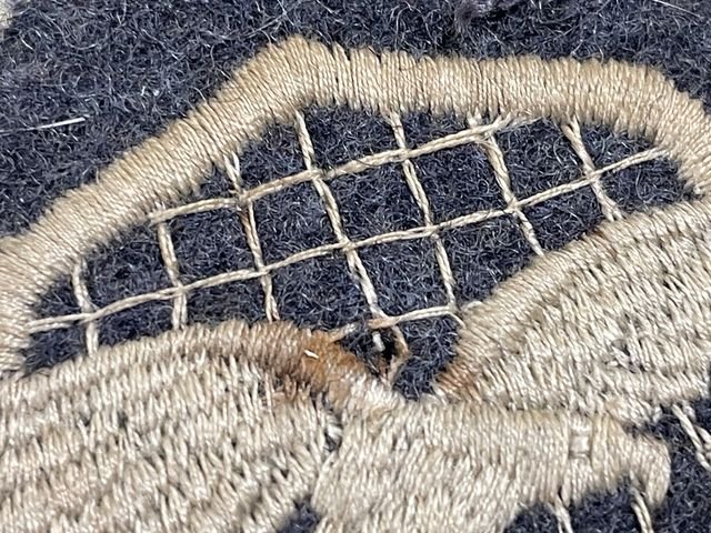 Original WWII German Luftwaffe Motor Vehicle Driver's Career Sleeve Insignia — image 3