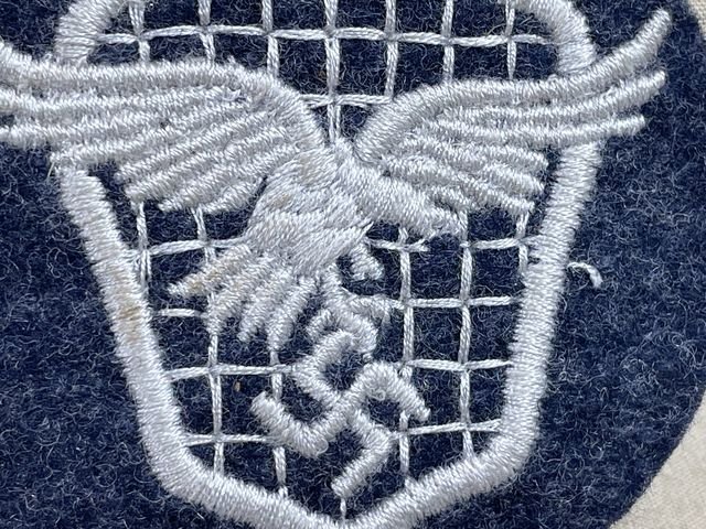 Original WWII German Luftwaffe Motor Vehicle Driver's Career Sleeve Insignia — image 2