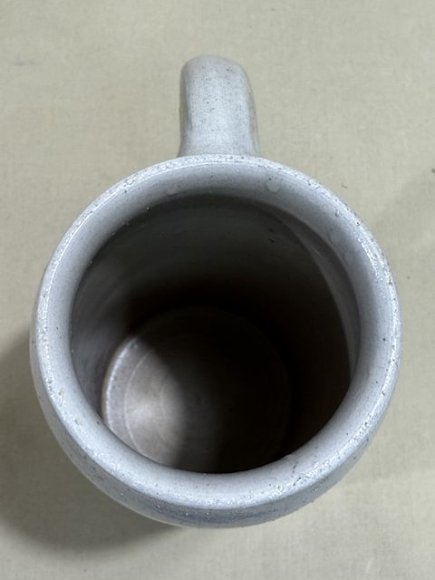 Original WWII or Pre-War German Haigerlocher Schloþbr‰u Beer Stein — image 7