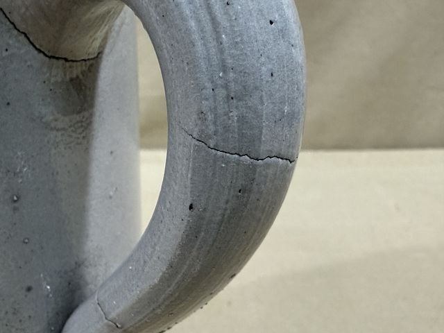 Original WWII or Pre-War German Haigerlocher Schloßbräu Beer Stein — image 5