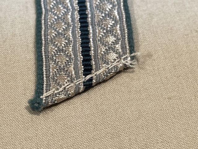 Original WWII German Army Obergefreiter Rank Chevron — image 2