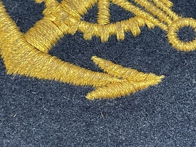 Original WWII German Kriegsmarine (Navy) Blocking Weapons Mechanic NCO's Career Sleeve Insignia — image 2