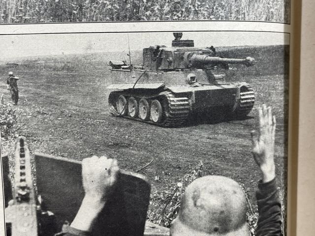 Original WWII German Magazine, Berliner Illustrierte Zeitung — image 5