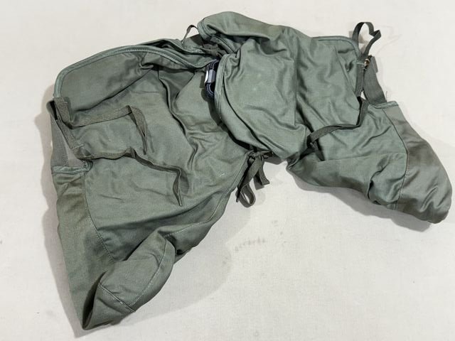 Original WWII US Army Air Force Electric Shoe Inserts, Pair — image 4