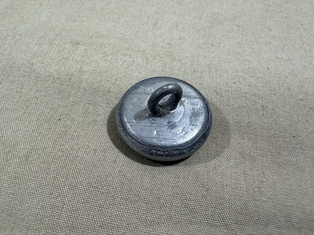 Original WWII German Card of 19mm Pebbled Buttons, Silver — image 5