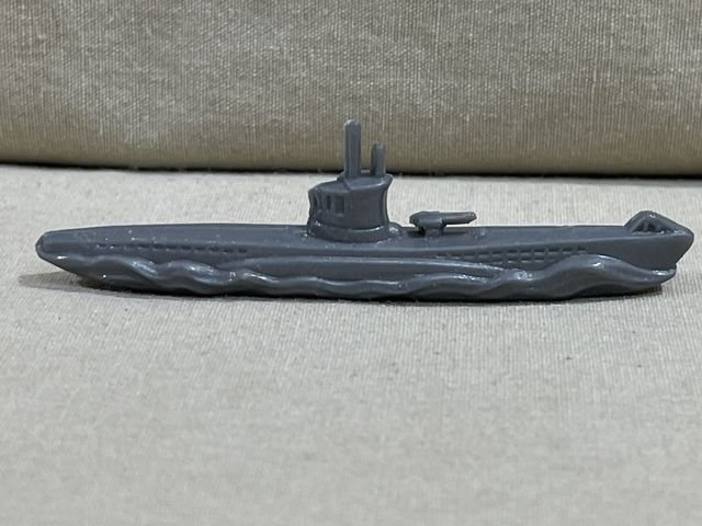 Original WWII German WHW Donation Figure, U-BOAT — image 3