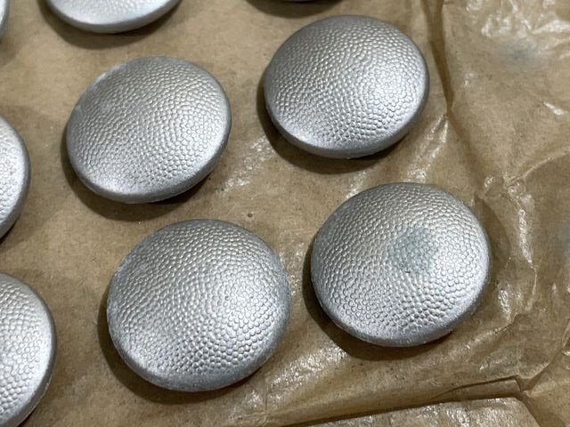 Original WWII German Card of 19mm Pebbled Buttons, Silver — image 5