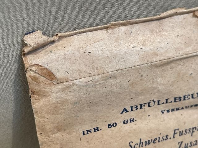 Original Nazi Era German Schweiss-Foot Powder Packet, FUSS PUDER — image 8