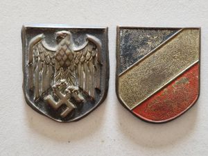 Early Army Pith Helmet Decals