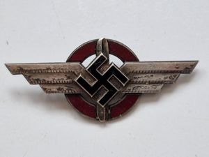 DLV Cap Badge