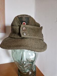 Army Ski Cap With Mountain Troop Badge