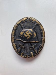 Black Wound Badge