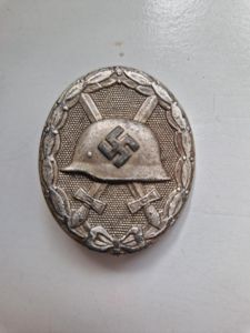 Silver Wound Badge
