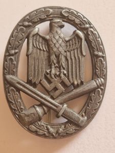 General Assault Badge.