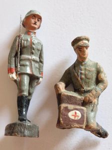 Elastolin/Lincoln German Toy Soldiers