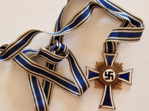 Mothers Cross in Bronze