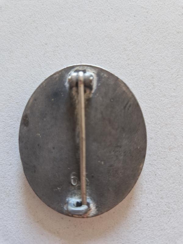 Silver Wound Badge — image 2