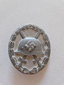 Silver Wound Badge