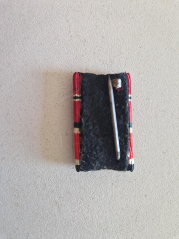 Iron Cross and Russian Front Ribbon Bar — image 2