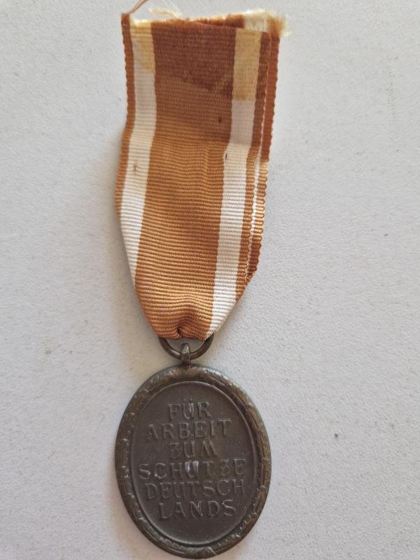 West Wall Medal — image 2