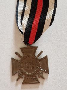 1914-18 Front Fighters Cross with Swords