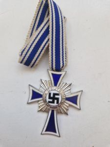 Mothers Cross in Silver