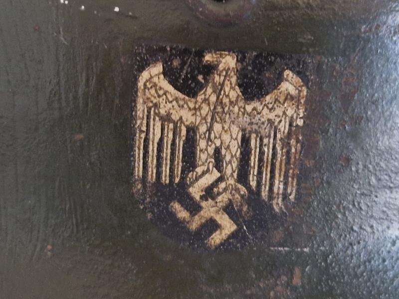 Army M40 Single Decal Combat Helmet — image 2