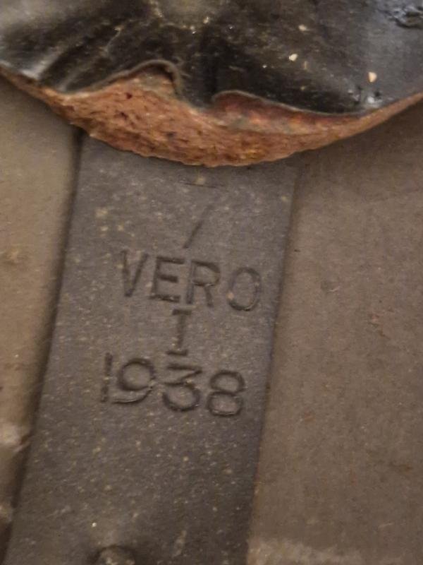 British Ww2 White Wardens Helmet — image 2