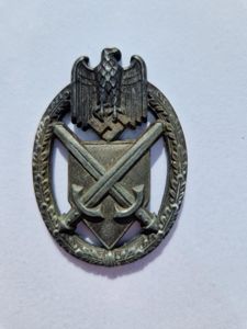 Marksman Lanyard Badge no pins