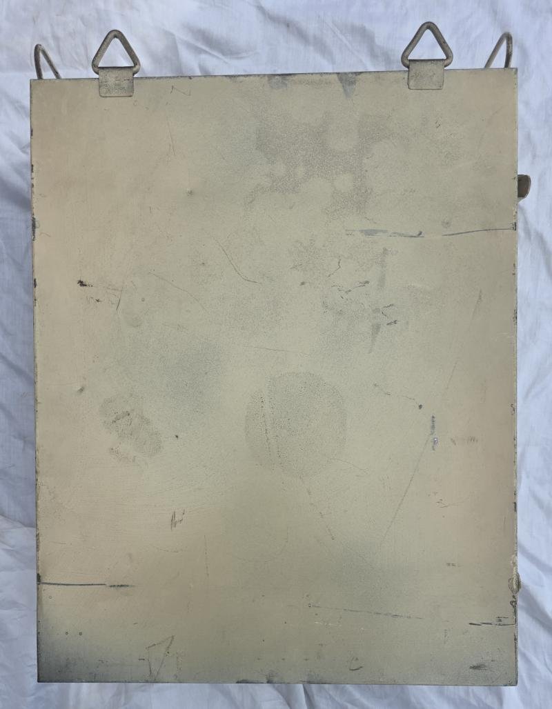 Luftshutz Wall/Bunker Medic Kit — image 2