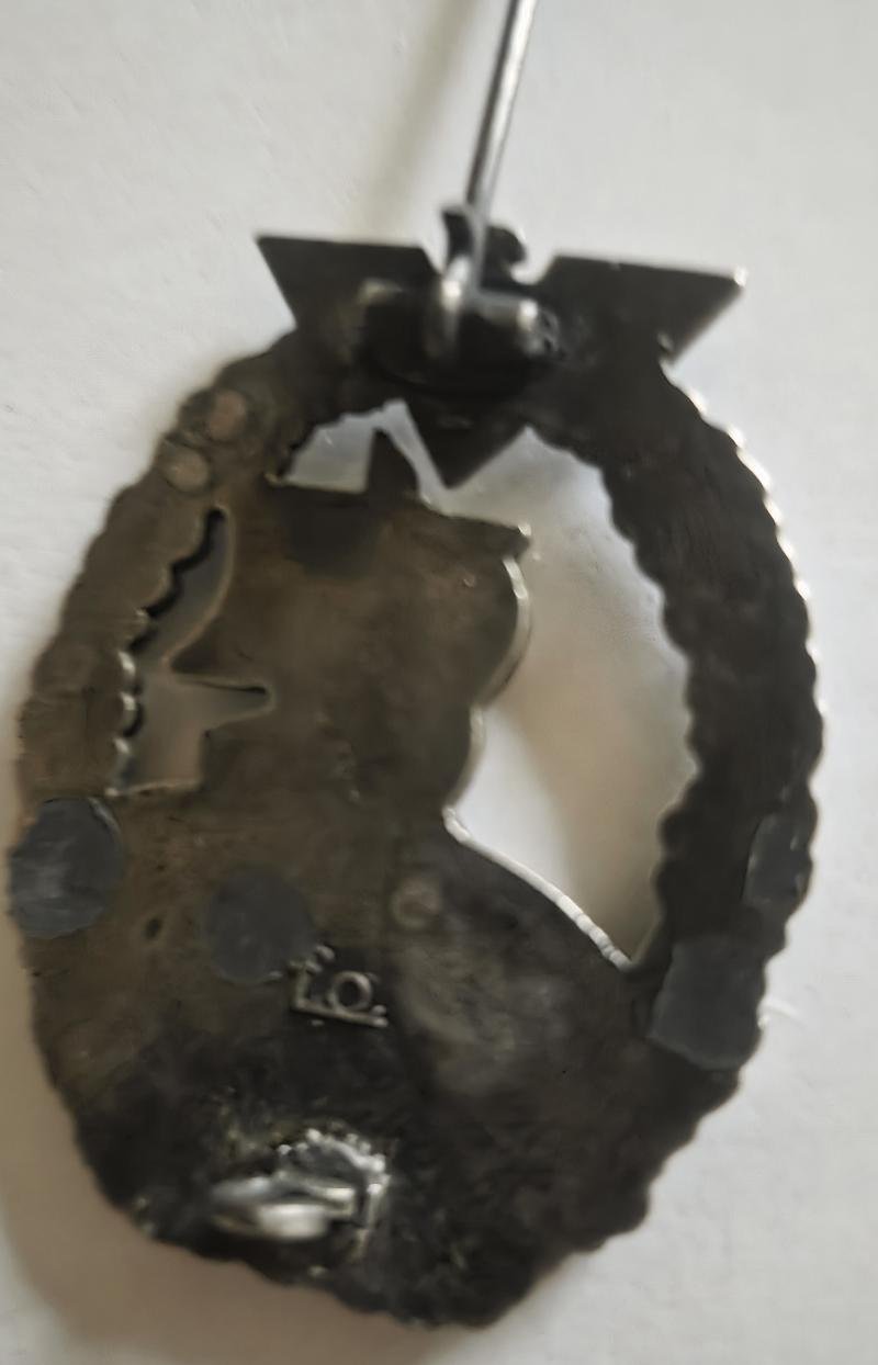 Nice Copy Auxiliary Cruisers Badge — image 3