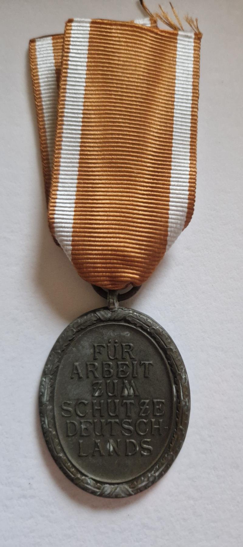 West Wall Medal — image 2