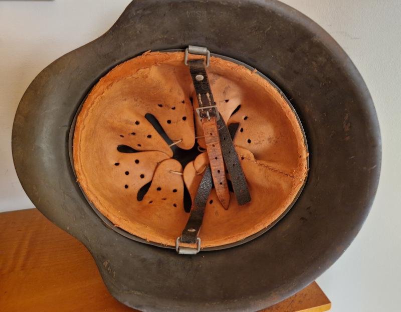 Luftwaffe M42 Single Decal Combat Helmet — image 4