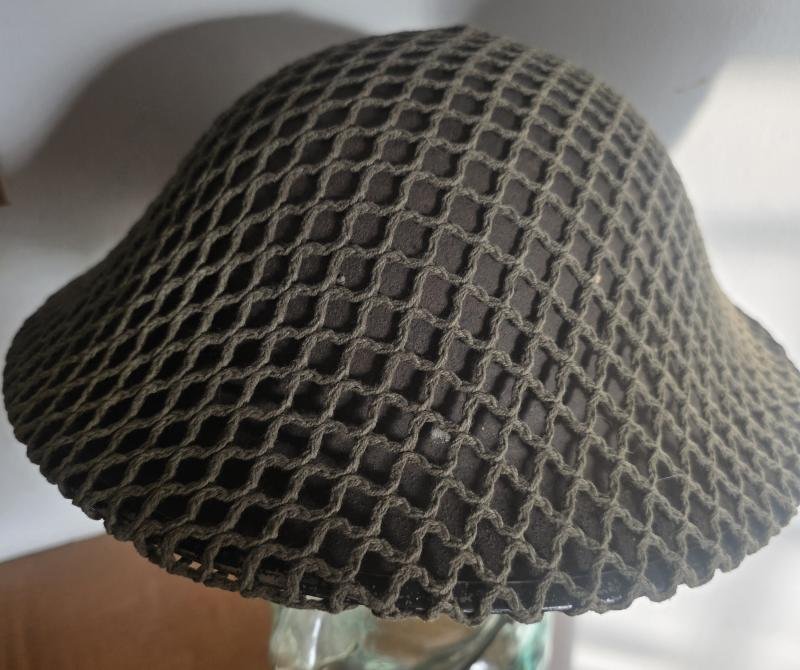 British WW2 Helmet 1940 dated Liner. — image 3