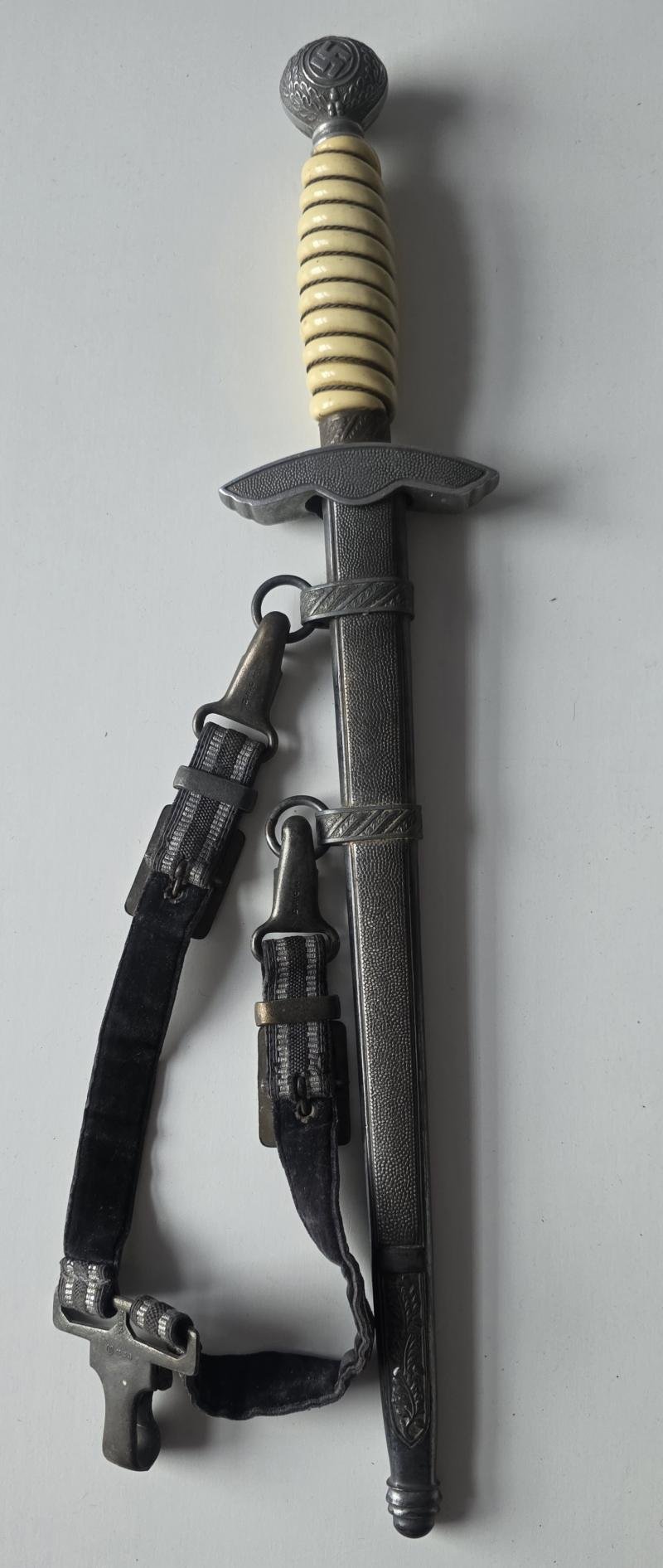 Luftwaffe 2nd Pattern with Hangers — image 2