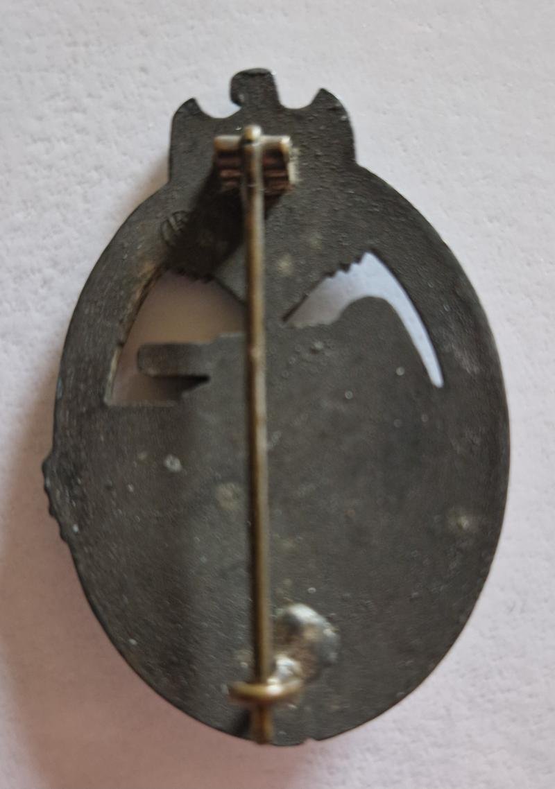 Tank Badge — image 4