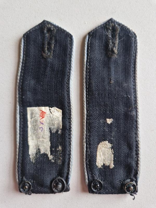 HJ Pair of Flying Straps — image 2