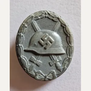 Silver Wound Badge