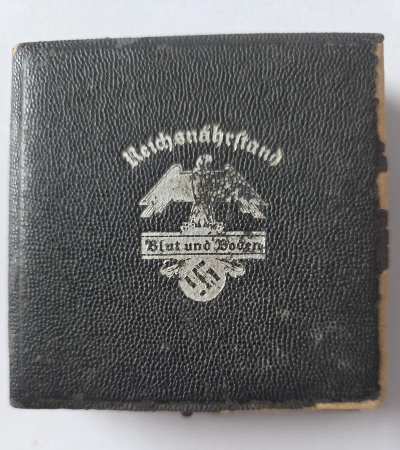 Blood and Soil Award Boxed. — image 4