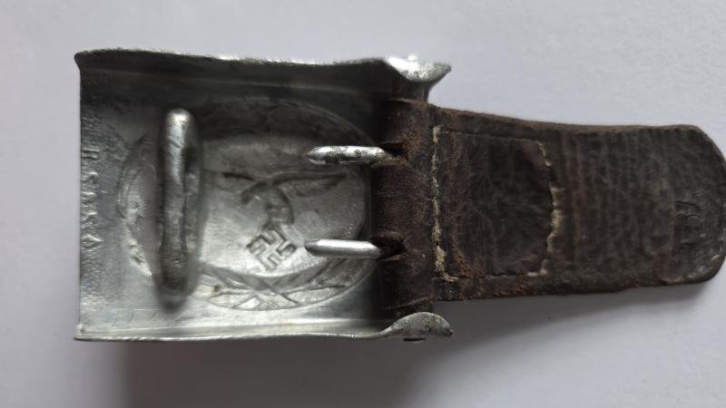 Early Luftwaffe Drop Tail Eagle Buckle with Fob — image 2