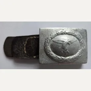 Early Luftwaffe Drop Tail Eagle Buckle with Fob