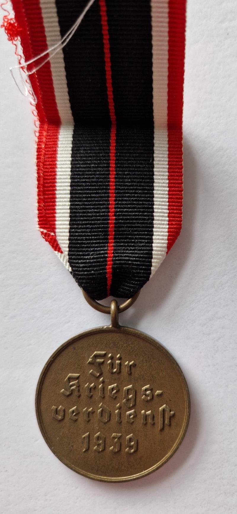 War Merit Medal — image 2