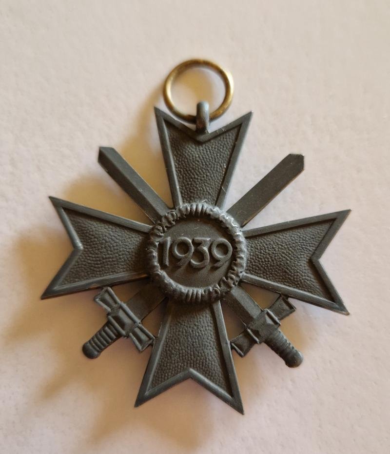 War Merit Cross With Swords 2nd Class — image 2