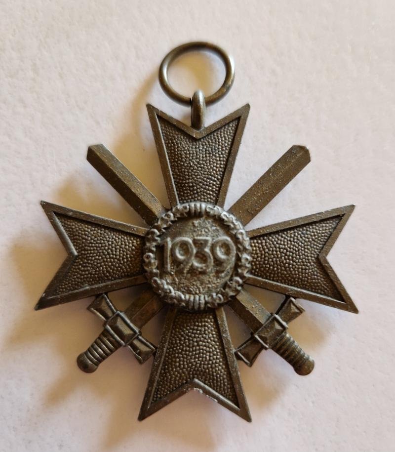 War Merit Cross With Swords 2nd Class — image 2