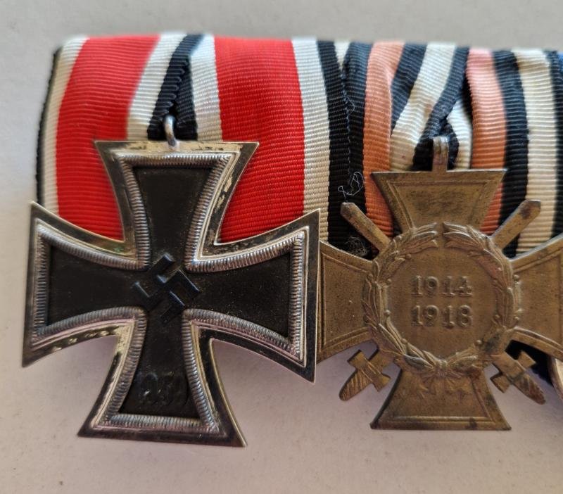 Iron Cross 2nd Class 1939 Court Mounted Group of four — image 4